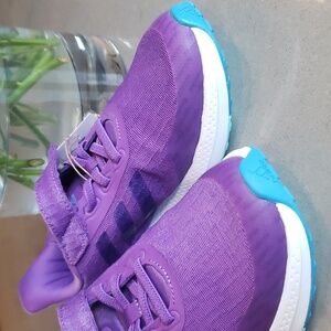 Kids Adidas Sneakers (unworn)